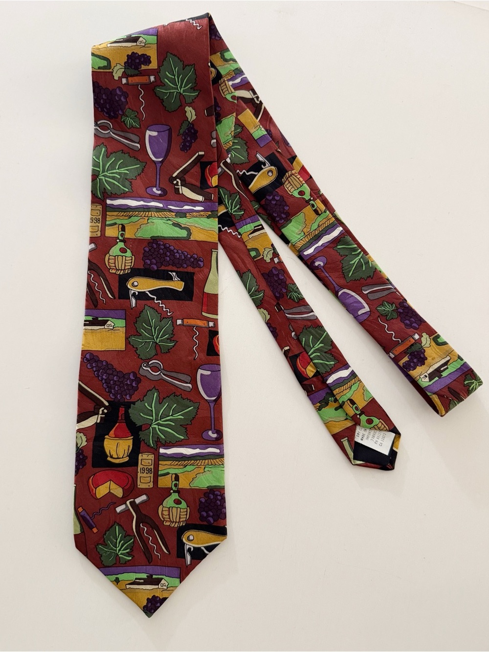Vintage 1999 RM Styles Wine Theme Tie